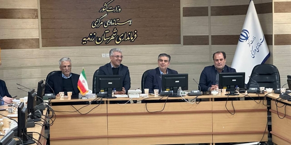 اعطای تسهیلات صندوق نوآوری و شکوفایی به متقاضیان احداث نیروگاه‌های خورشیدی.