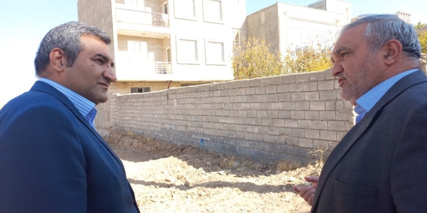 🔻 بازدید فرماندار شهرستان کمیجان و مدیرکل بنیاد مسکن استان مرکزی از شهرک مسکن ملی و طرح‌های مسکن محرومین