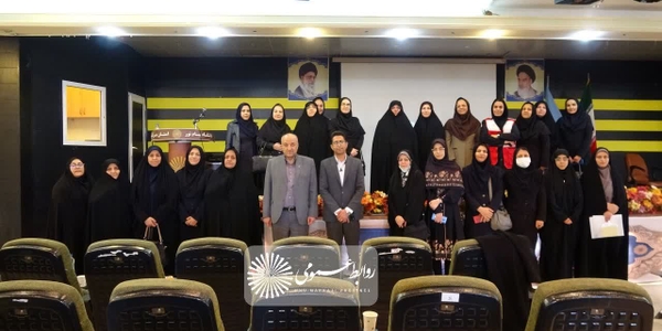 برگزاری کارگاه تخصصی فن بیان و سخنوری باحضور سرکار خانم دکتر مفتح زاده  مدیر کل امور زنان وخانواده استانداری مرکزی ، دکتر رفیعی رییس دانشگاه پیام نور و استقبال مشاوران امور بانوان دستگاههای اجرایی استان در دانشگاه پیام نور اراک با تدریس دکتر مجید عبدالحمیدی مدرس و مربی توسعه کسب و کار و مجری و تهیه‌کننده کننده رویداد برگزار شد.