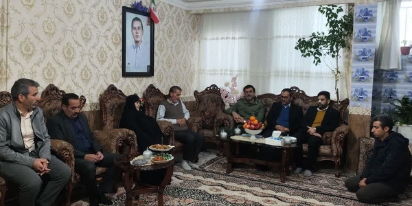 🔘 دیدار با خانواده شهید والامقام مرتضی شریفی در قالب طرح سپاس