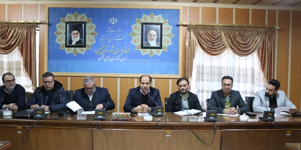 نشست بررسی مسائل و مشکلات پروژه های نهضت ملی مسکن شهرستان خمین برگزار شد