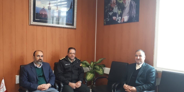 فرمانده  انتظامی شهرستان اراک  با حضور در دفتر  فرماندار شهرستان اراک با عبدالرضا حاجی علی بیگی  دیدار و گفتگو کرد.