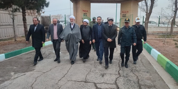 دادستان دادسرای انتظامی قضات به عنوان نماینده رئیس قوه قضائیه وارد شهرستان زرندیه شد.