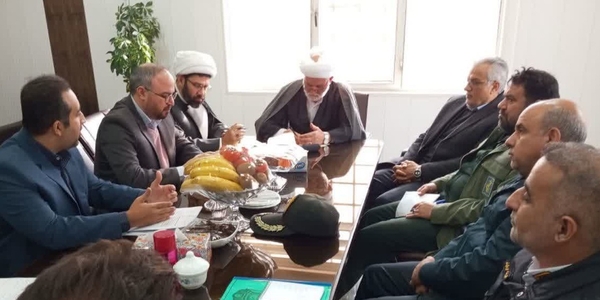 مشکلات شهرک‌های صنعتی، محورهای مواصلاتی و پارکینگ‌های عمومی زرندیه بررسی شد