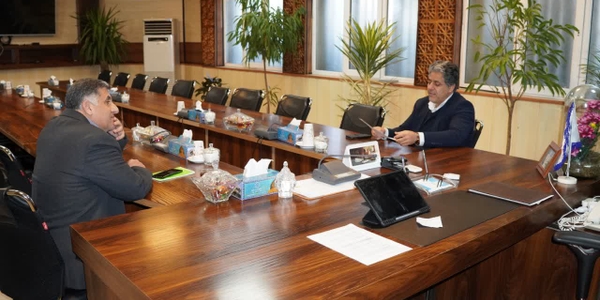 بازدید مدیرکل دفتر امور شهری استانداری مرکزی از شهرداری ساوه