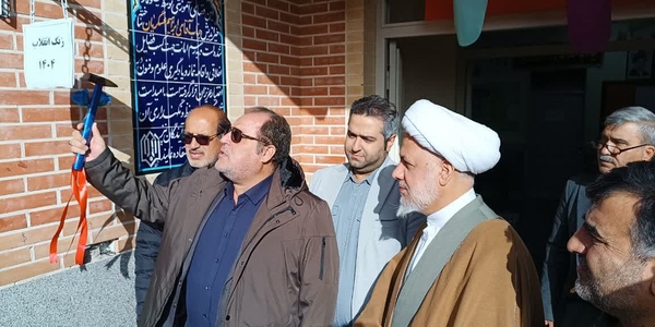 زنگ انقلاب در مدرسه نیکان کاوه به صدا درآمد