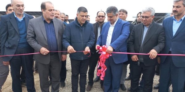 ۸ مگاوات انرژی خورشیدی دیگر وارد مدار شد / ۱۳ پروژه برق ساوه به بهره‌برداری رسید