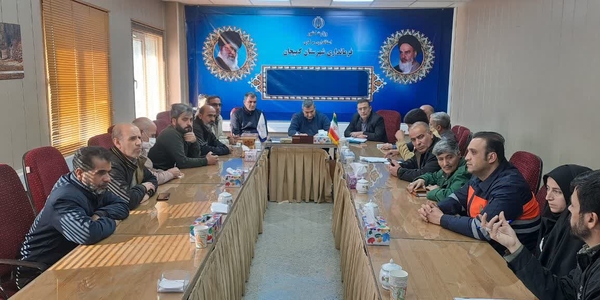 🔻برگزاری جلسه بررسی مسائل و مشکلات روستاهای چهرقان و آمره به ریاست فرماندار