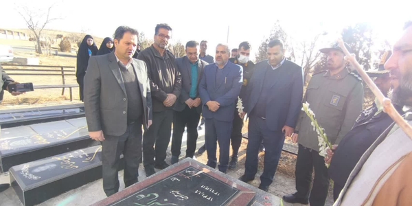 🔻تجدید میثاق با آرمان‌های شهدا همزمان با آغاز دهه فجر در کمیجان