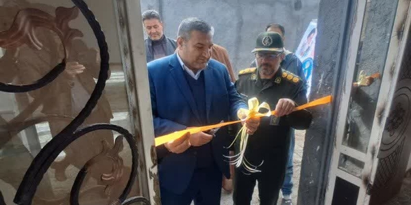 🔻 افتتاح یک باب واحد مسکونی محرومین با حضور فرماندار شهرستان کمیجان به مناسبت دهه فجر