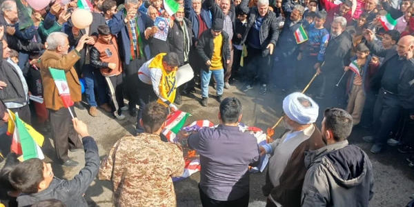 گزارش تصویری از راهپیمایی ۲۲ بهمن شهر ساوه