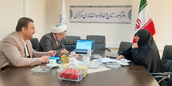 به ریاست مفتح زاده مدیرکل امور زنان وخانواده استانداری مرکزی  جلسه بررسی نحوه اطلاع رسانی وشروع فعالیت موقوفه حضرت زهرا علیهاسلام با حضور حجت الاسلام عرفانی معاون فرهنگی اجتماعی اداره  کل اوقاف وامور خیریه استان  و مردانی متولی موقوفه در محل دفتر تشکیل گردید .

چهارشنبه ۳ دی  ۱۴۰۴