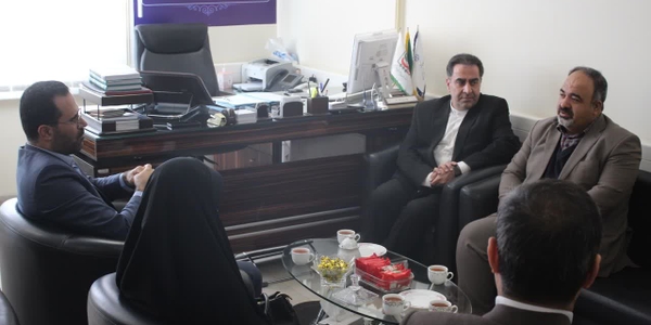 برگزاری نشست مدیرکل پدافند غیرعامل با رئیس مرکز کانون وکلای قوه قضاییه اراک