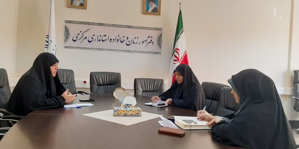 جلسه هماهنگی برگزاری کنگره ۶۲۰۰ شهید استان مرکزی به ریاست مفتح‌زاده مدیرکل امور زنان و خانواده استانداری مرکزی وبا حضور مسئول بسیج جامعه زنان سپاه روح‌الله ونماینده اداره کل حفظ آثار ونشر ارزشهای دفاع مقدس در دفتر امور بانوان و خانواده استانداری برگزار شد.
