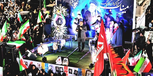 فرماندار ساوه: خواسته دشمن تضعیف همبستگی ملی است