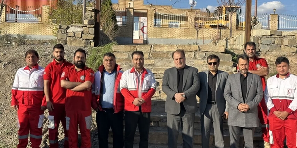بازدید مسئولان ارشد ساوه از پایگاه امداد و نجات شهید چمران/ قدردانی از تلاش‌های شبانه‌روزی در روزهای بحران