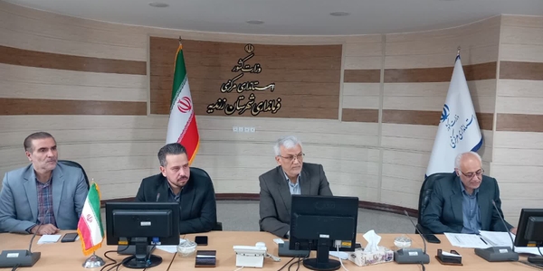 برگزاری جلسه کمیته برنامه‌ریزی شهرستان زرندیه با حضور فرماندار