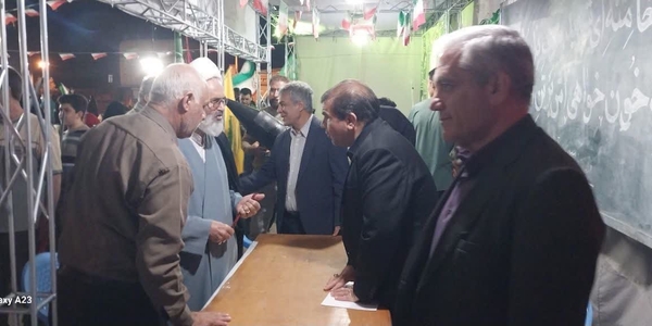 میز خدمت به شهروندان در هفتاد و هفتمین شب اجتماع پرندک