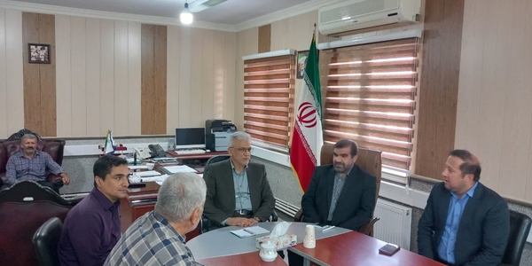 مشکلات آب شرب و راه دسترسی روستای فرج‌آباد در فرمانداری زرندیه بررسی شد