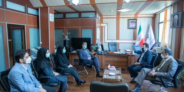 معاون استاندار مرکزی از اداره کل روابط عمومی استانداری بازدید کرد