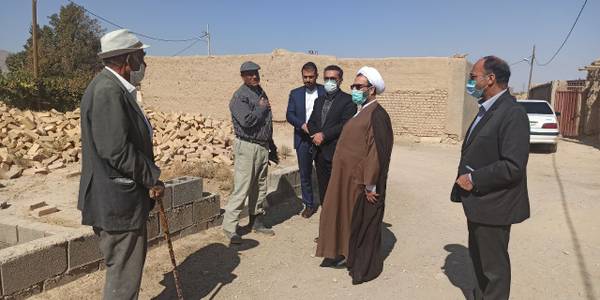 بازدید امروز جمعه ناظری فرماندار شهرستان محلات همراه با حجت الاسلام والمسلمین دکتر سلیمی نماینده مردم شریف محلات و دلیجان در مجلس شورای اسلامی و آقاگلی بخشدار مرکزی از روستای قلاور محلات