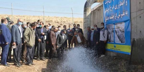 طرح اضطراری آبرسانی به تفرش از چشمه هفتیان بهره‌برداری شد