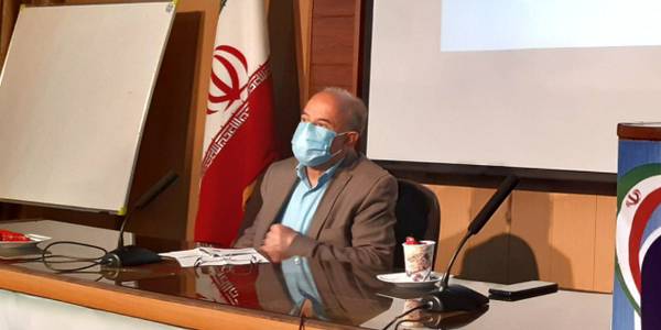 دکتر بختیاری فرماندار شهرستان اراک در جلسه شورای اداری شهرستان اراک