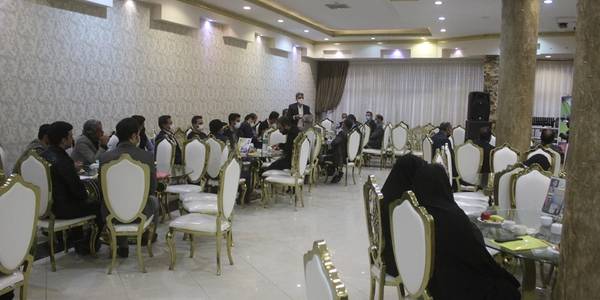 نشست هم اندیشی دبیران ریاضی شهرستان خمین برگزار شد