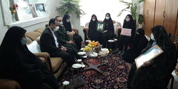 دیدار با خانواده شهید حمید آنقی