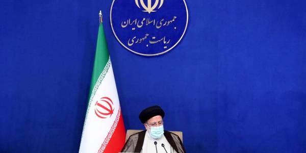 بررسي آخرين وضعيت كشور در راستاي پيشگيري و مقابله با ويروس كرونا.