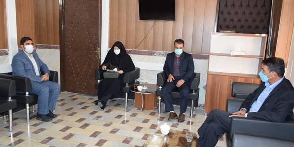 حضور کارشناسان دفتر مدیریت عملکرد، بازرسی و امور حقوقی استانداری مرکزی در فرمانداری شهرستان محلات