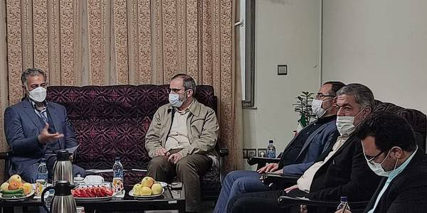دیدار استاندار مرکزی با شهردار و اعضای شورای اسلامی شهر اراک
