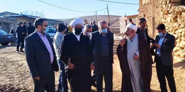 بازدید از معابر و پروژه های عمرانی در دست اقدام روستای ازبیزان بخش خرقان با حضور  حجت الاسلام والمسلمین روحانی نژاد نماینده مقام معظم رهبری در بنیاد مسکن انقلاب اسلامی کشور ، مهندس سلیمانی فرماندار شهرستان زرندیه