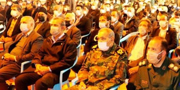 یادواره شهدای شهر خشکرود و گرامیداشت هفته بسیج و دهمین سالروز شهادت سردار شهید حاج حسن تهرانی مقدم با حضور مهندس سلیمانی فرماندار شهرستان زرندیه ، مهندس لطفی فر بخشدار مرکزی ، سردار محمد تهرانی مقدم و سایر مسئولین شهرستان در شهر خشکرود