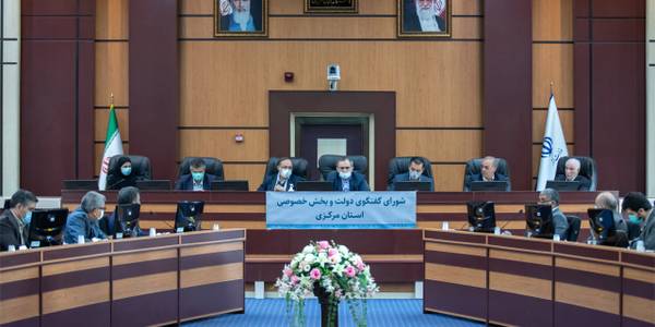 نقش شورای گفت و گو در تحقق اقتصاد مقاومتی کم‌بدیل است