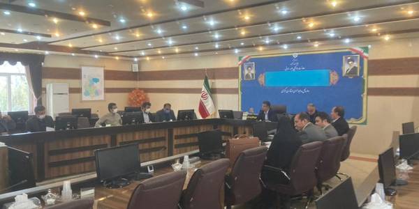 جلسه بررسی مشکلات شهرهای پرندک و زاویه پیرامون زمین های واگذاری سنوات قبل