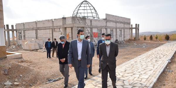 بازدید ناظری فرماندار شهرستان محلات، ملک جانی معاون سیاسی، امنیتی و اجتماعی فرمانداری از مرکز آموزش عالی محلات