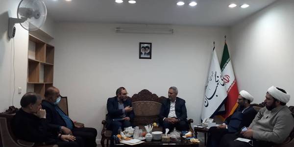 دیدار مجمع نمایندگان استان با استاندار مرکزی