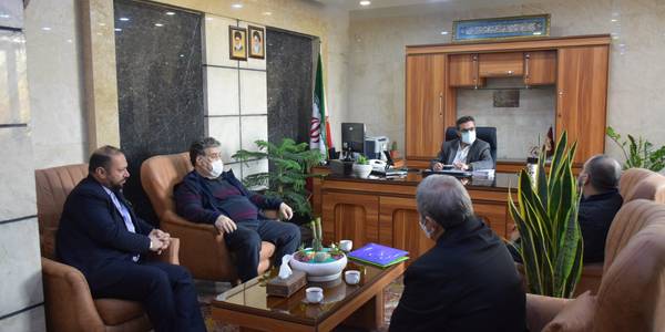 حضور مهران رسام تهیه کننده تلویزیون و سینما در دفتر ناظری فرماندار شهرستان محلات و دیدار و گفتگو در مورد ضبط یک برنامه تلویزیونی در زمستان ۱۴۰۰ در شهر محلات.