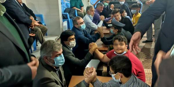 استاندار و جمعی از مدیران استان میهمان کودکان مؤسسه خیریه امام رضا (ع) شدند