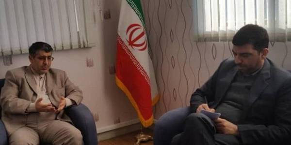 دیدار و گفتگو سرپرست فرمانداری شهرستان اراک با دکتر کریمی نماینده مردم شهرستان های اراک خنداب و کمیجان در مجلس شورای اسلامی