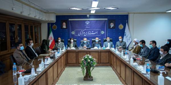 آئین تکریم و معارفه مدیران کل دفاتر استاندار، سیاسی و اداره کل حراست استانداری برگزار شد