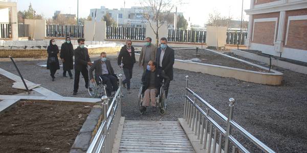 فرماندار از تعدادی از ادارات شهرستان خمین بازدید کرد