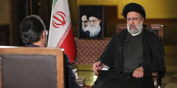 ماهانه ۱۰ هزار میلیارتومان از فاکتورهای دولت قبل را پرداخت می‌کنیم