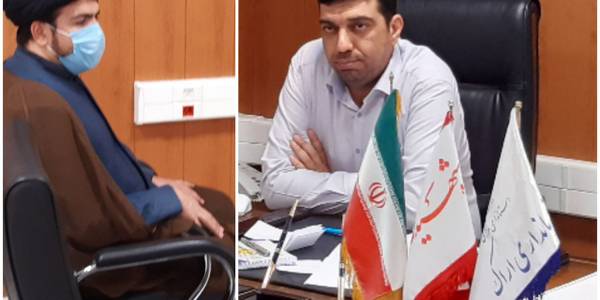 حجت الاسلام والمسلمین اختری رییس تبلیغات اسلامی شهرستان با حضور در فرمانداری؛ با سرپرست فرمانداری شهرستان اراک دیدار و گفتگو کردند.