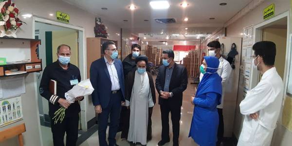 فرماندار و امام جمعه از بيمارستان امام خميني (ره) شهرستان خمين بازديد كرد