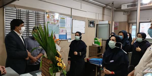 📌به مناسبت روز پرستار معاون سياسي ، امنيتي و اجتماعي استاندار مركزي با حضور در بيمارستان آيت اله خوانساري اراك ضمن تبريك ميلاد با سعادت حضرت زينب (س) و روز پرستار از خدمات اين قشر پرتلاش قدردانی نمود