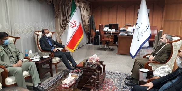 دیدار معاون سازمان حفاظت محیط زیست کشور با استاندار مرکزی