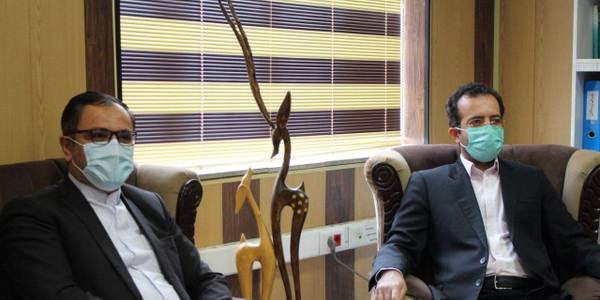 نشست صمیمی فرماندار شهرستان کمیجان با مدیرکل دفتر امور روستایی و شوراهای استانداری مرکزی