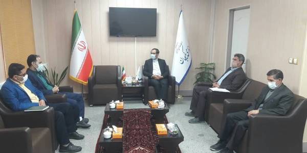 دیدار مدیرکل دامپزشکی استان با فرماندار شهرستان کمیجان